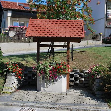Helle, Offene Dachgeschosswohnung Mit Terrasse Oberloisdorf المظهر الخارجي الصورة