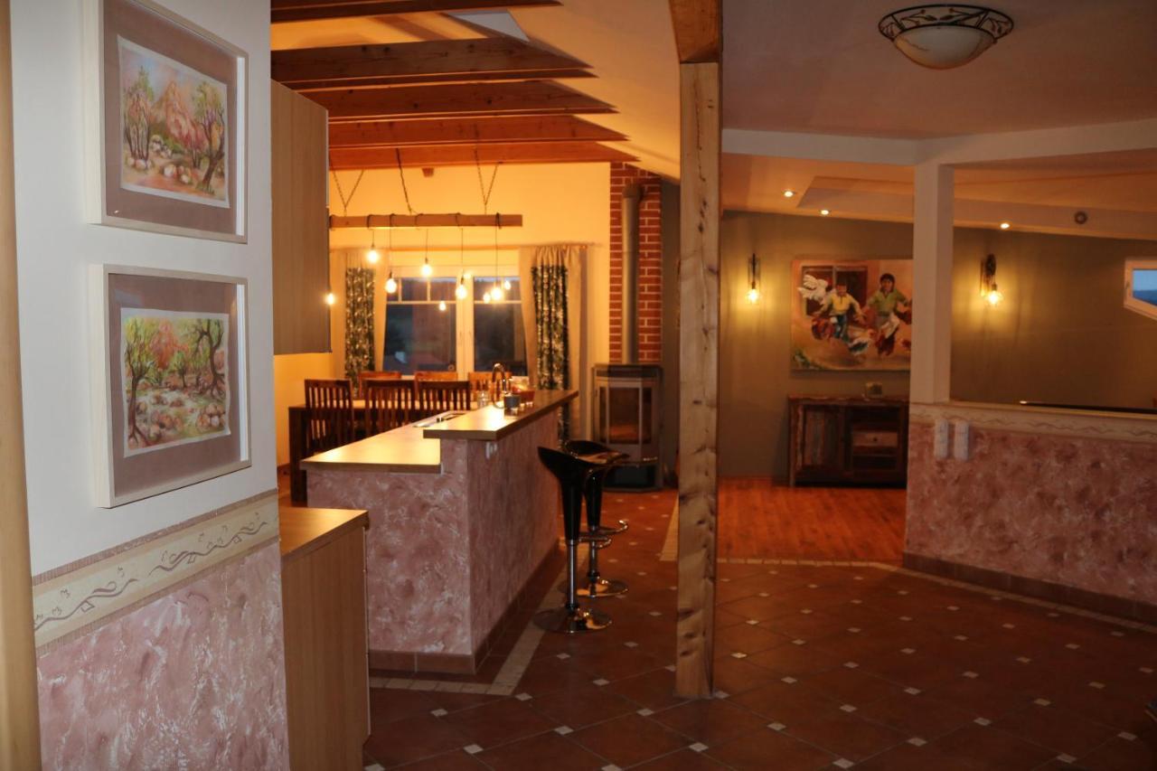 Helle, Offene Dachgeschosswohnung Mit Terrasse Oberloisdorf المظهر الخارجي الصورة