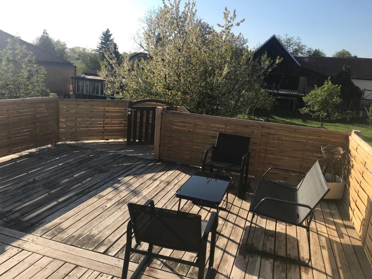 Helle, Offene Dachgeschosswohnung Mit Terrasse Oberloisdorf المظهر الخارجي الصورة